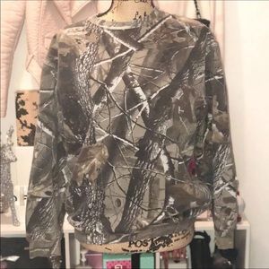 Camo realtree crew neck